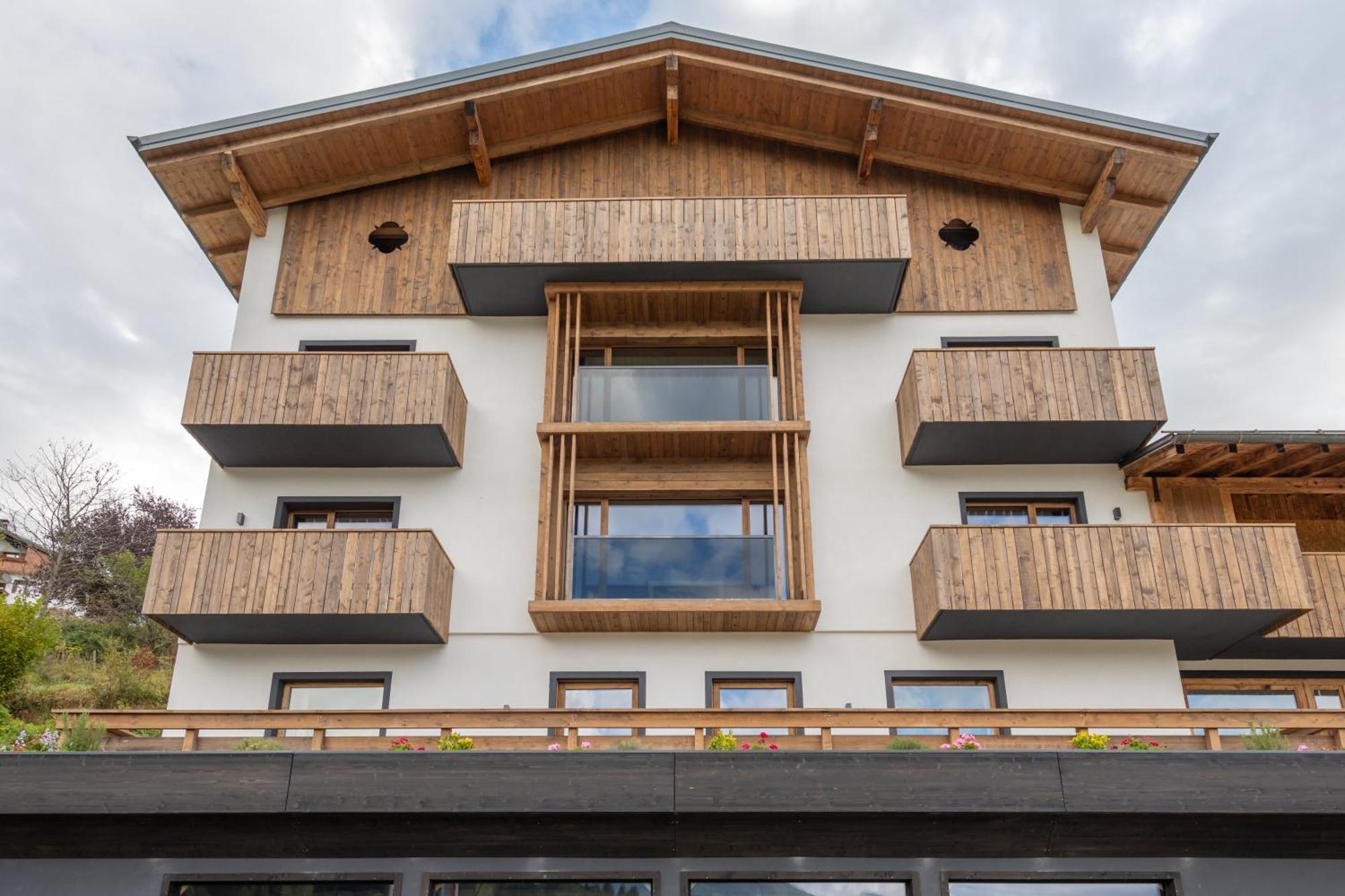 Ama Dolomiti Aparthotel Vigo di Cadore Εξωτερικό φωτογραφία